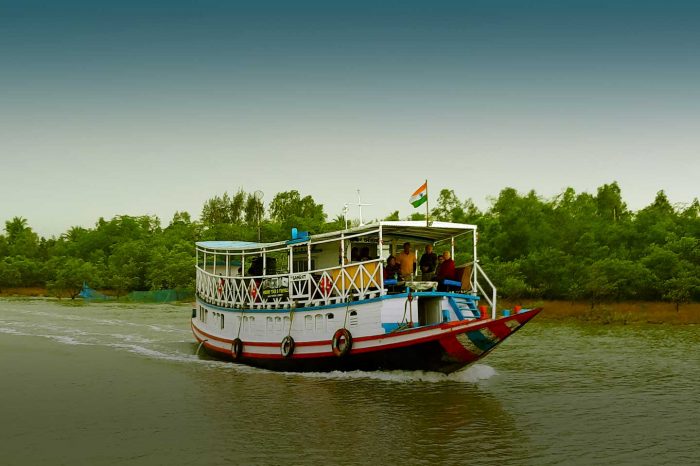 sundarban tour launch