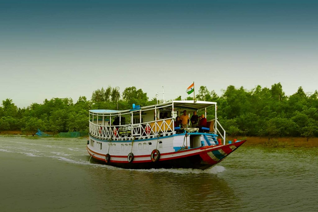 sundarban tourist boat point