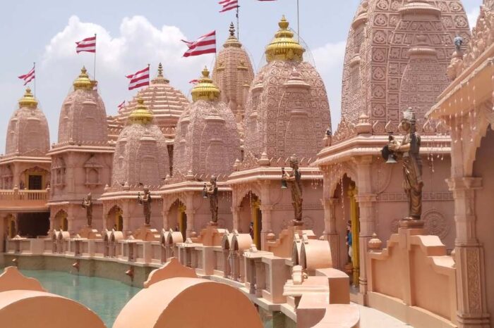 2N/3D Ayodhya Tour