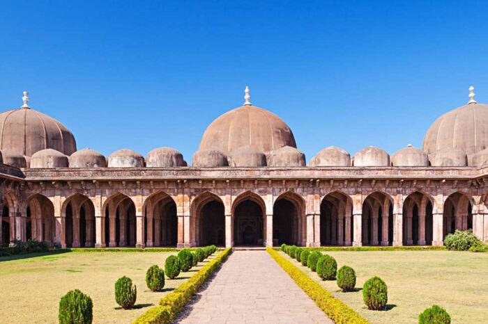 4N/5D Mandu with Jyotirlinga Tour