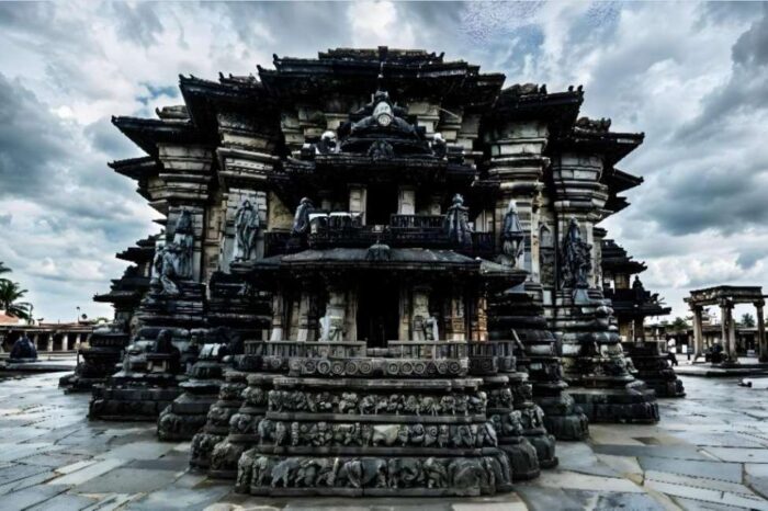 2N/3D Halebeedu & Belur Tour