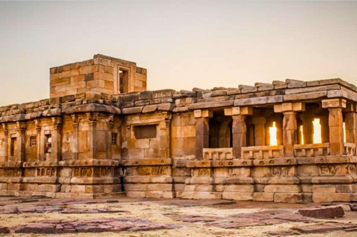 2N/3D Badami Pattadakal Aihole Tour