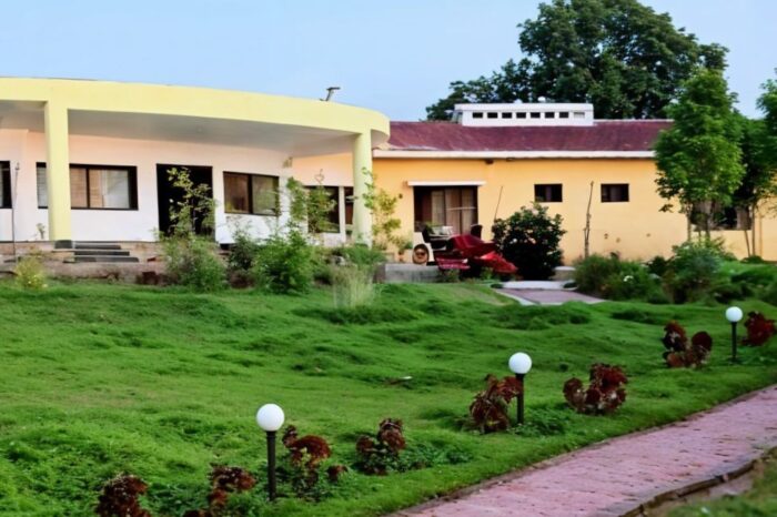 Hotel Johar