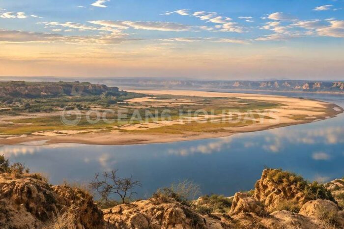 2N/3D Chambal Ravine & Wildlife Tour